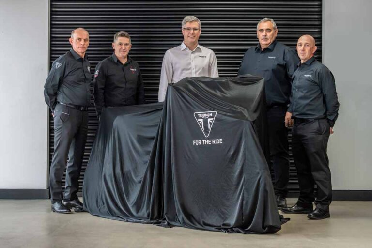 BOMBA: Triumph devela sus planes para competir en el Mundial de Motocross