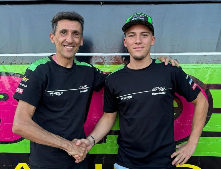 Fran Carbonero, con Bud Racing Kawasaki en 2025