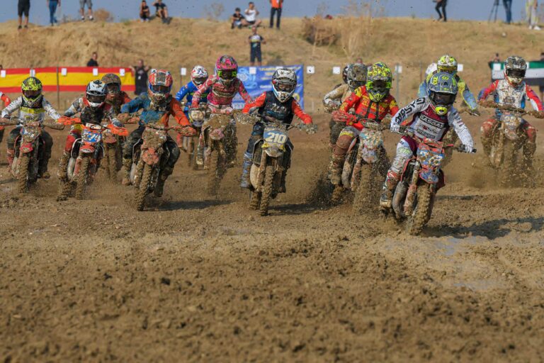 Horarios y cómo seguir los tiempos en directo del Nacional de Motocross de La Bañeza