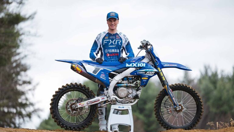 Canada: Jess Pettis signs with Yamaha MX101