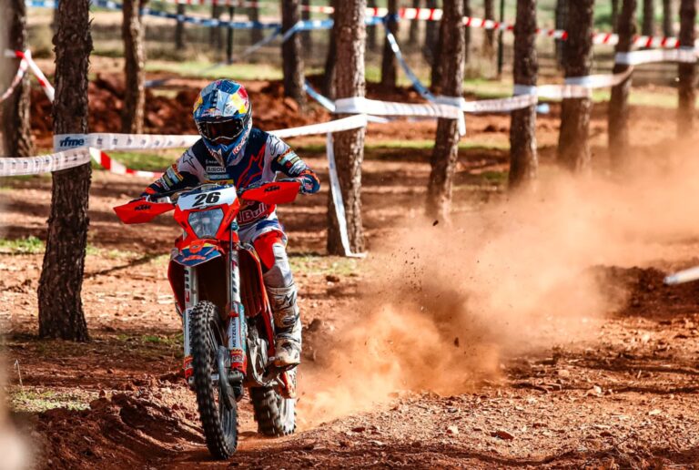 El Nacional de Enduro estrena formato y Josep García sigue siendo el mejor