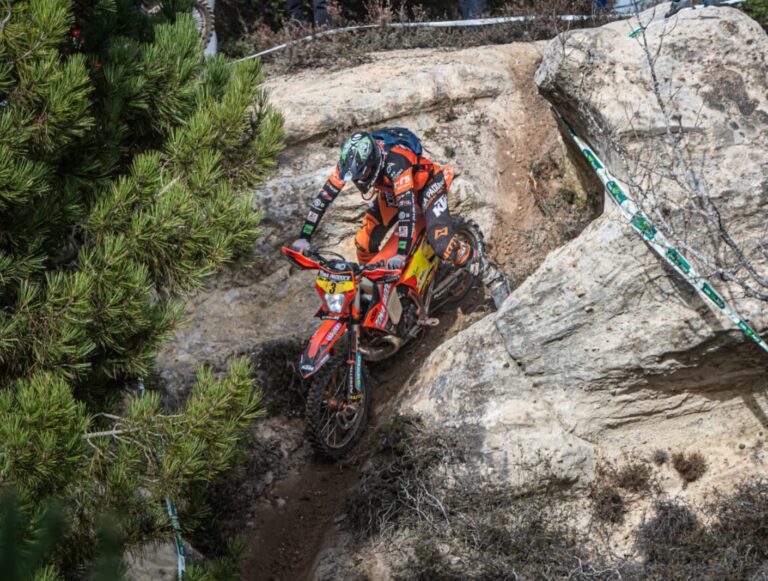 Marc Riba se lleva un ajustado Campeonato de España de Hard Enduro 2024