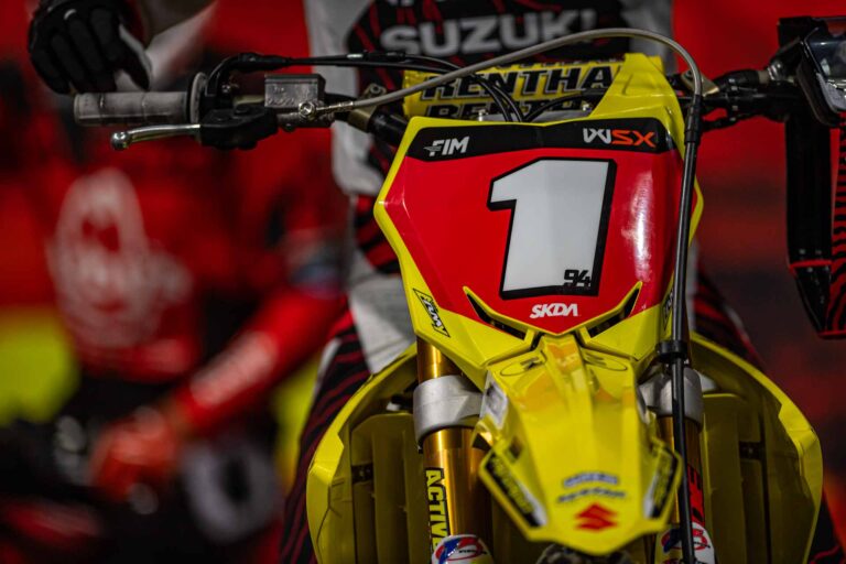 Sigue en directo el Mundial de Supercross FIM 2025