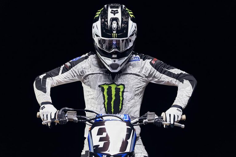 ¡BOMBA! Haiden Deegan firma con Fox Racing y crean la DNGR Signature collection