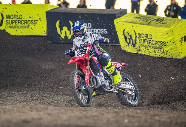 WSX: Quad Lock Honda Leads the Team Standings after Argentina