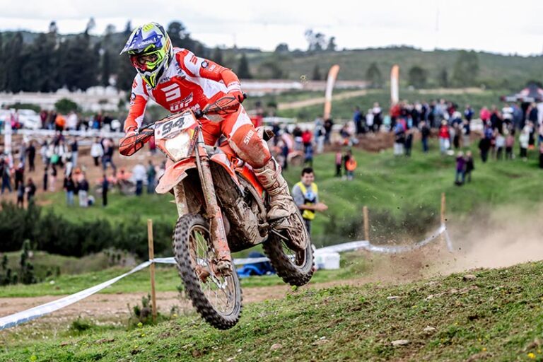 El equipo WP Eric Augé, indiscutible protagonista en el arranque del Nacional de Enduro 2026