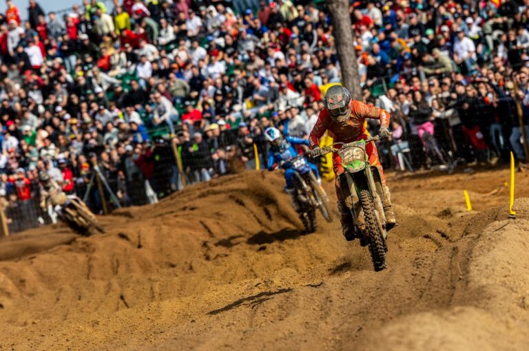 EMX Suiza: Fran Carbonero domina la primera manga