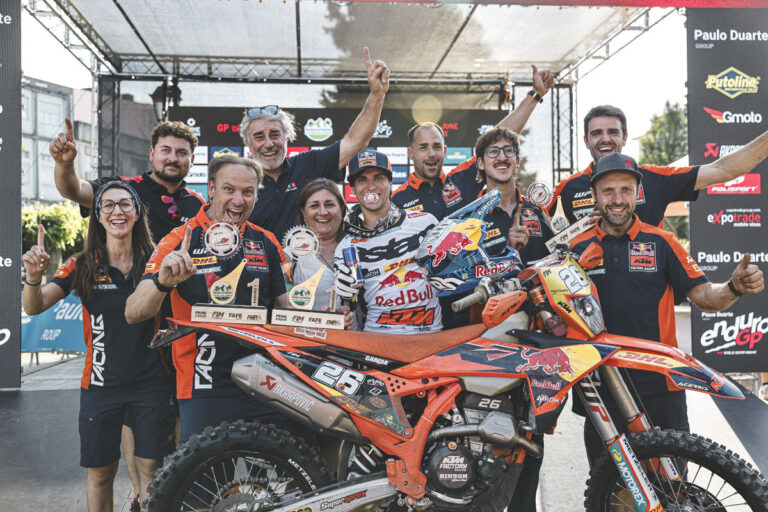 Josep García sale más líder de EnduroGP del primer fin de semana de Portugal