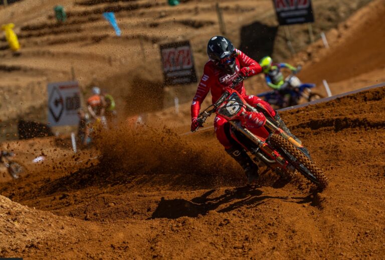 Elías Escandell, en el primer Motocross Nocturno del Prestige Italiano en Faenza