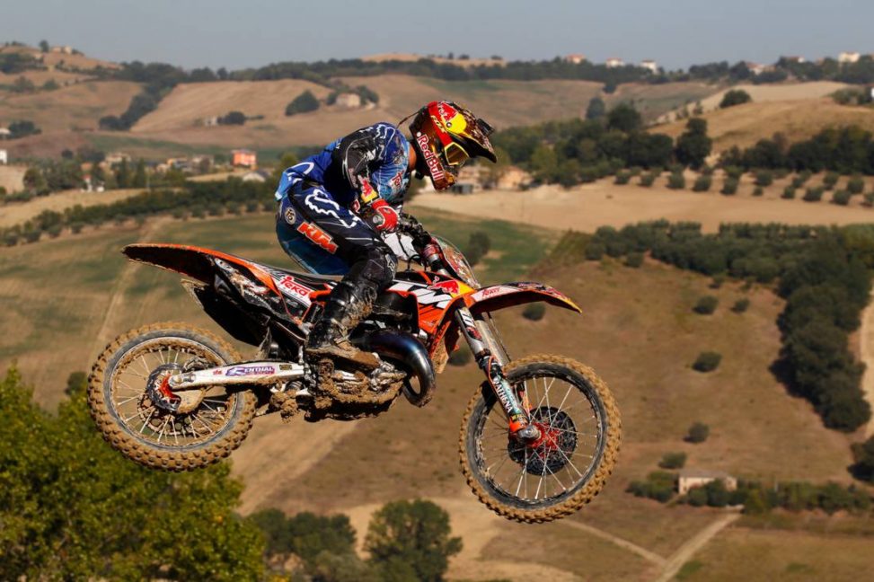 87907_Roczen_MXGP11_R15_a02