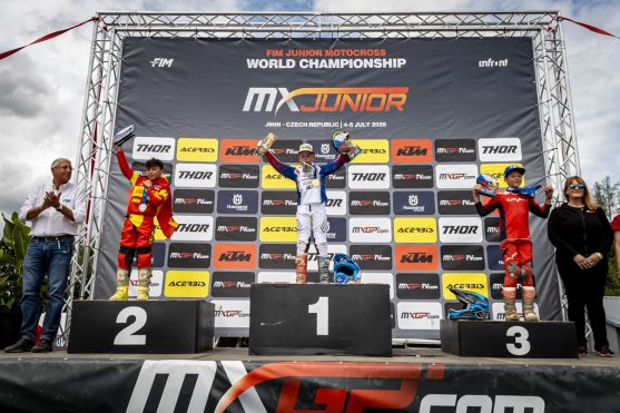 Adan Quesada podio junior 26