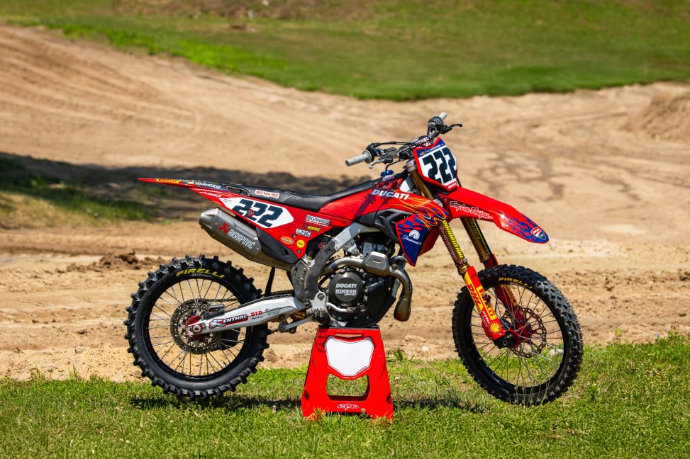 Cairoli RedBud Pro Mootcross 26