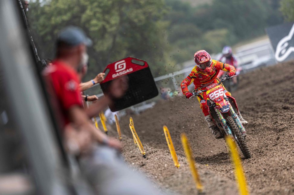 Daniela Guillén WMX Foxhills 26