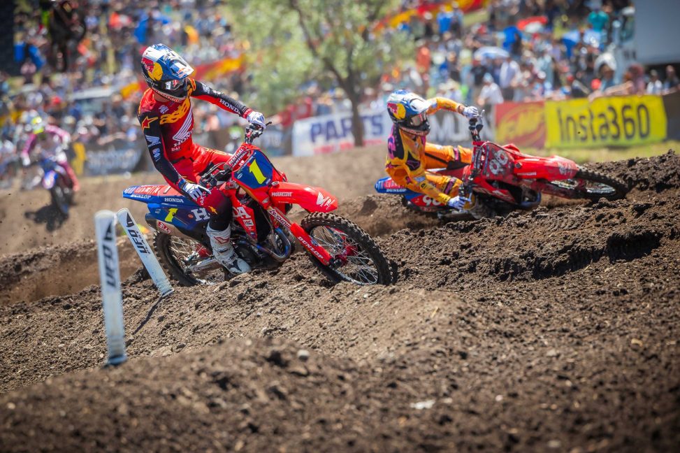 Jett vs Hunter Lawrence Pro Motocross 26