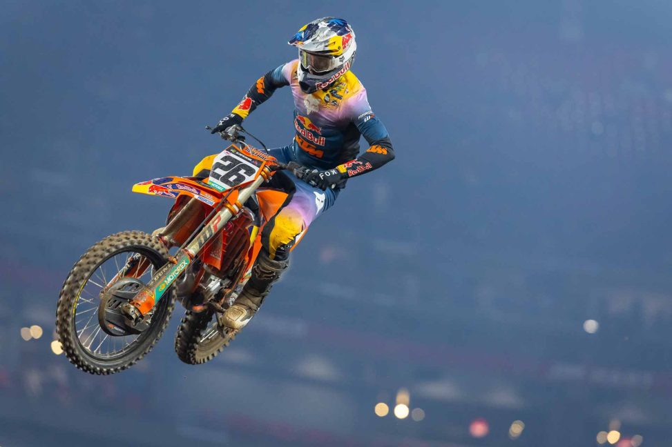 Jorge Prado Glendale 26