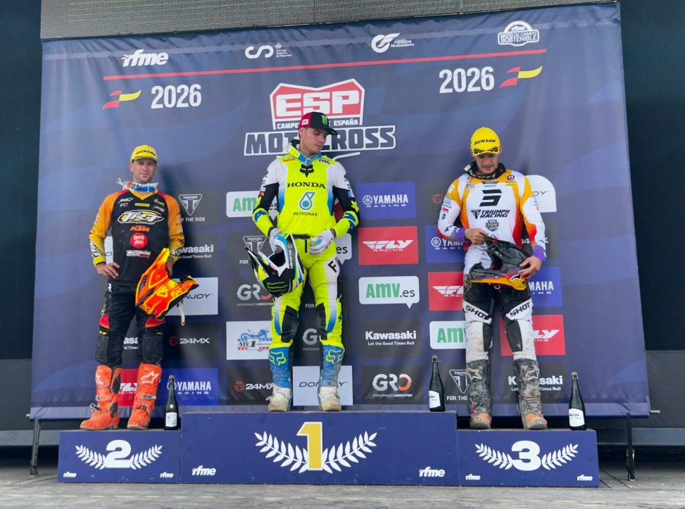 MX1_podio
