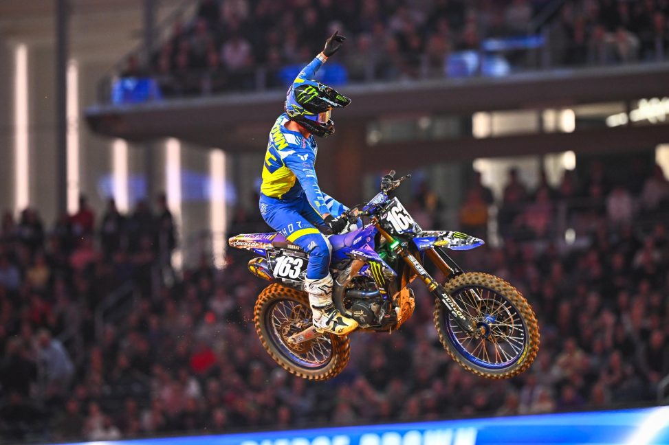 Pierce Brown Arlington 26