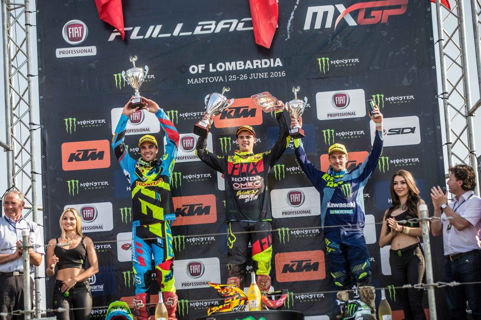 Podium_MXGP_12_GPMantova_2016_PA_5284 (1)