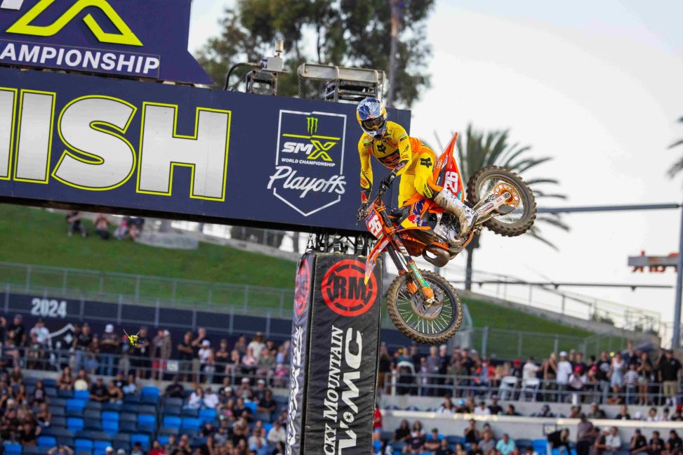 Prado SMX Playoff 2 26 win