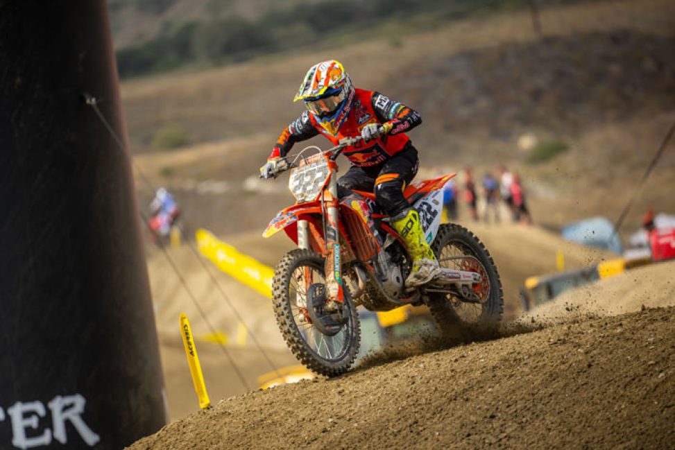Red-Bull-KTM-Factory-Racing-Round-1-MX-CAIROLI