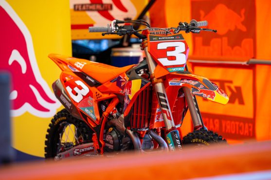 Tomac red plate san diego 26