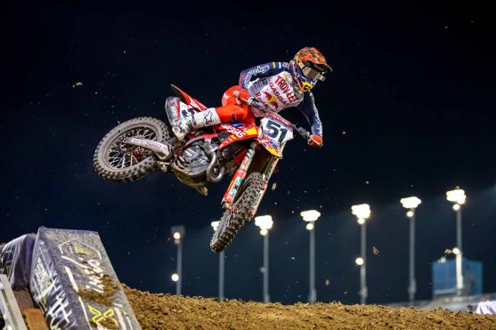Justin Barcia races at Round 2 of the AMA SuperMotoCross Series at Chicagoland Motor Speedway in Joliet, IL, USA on 16 September, 2023. // Garth Milan / Red Bull Content Pool // SI202309180150 // Usage for editorial use only //