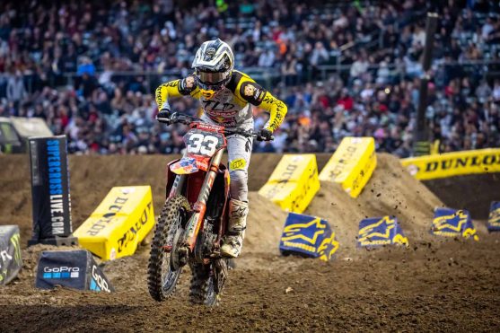 Pierce Brown races at Round 2 Makeover of the AMA Supercross Series at RingCentral Coliseum in Oakland, CA, USA on 18 February, 2023. // Garth Milan / Red Bull Content Pool // SI202302200004 // Usage for editorial use only //