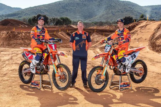 2022 Red Bull KTM Factory Racing MXGP (1)