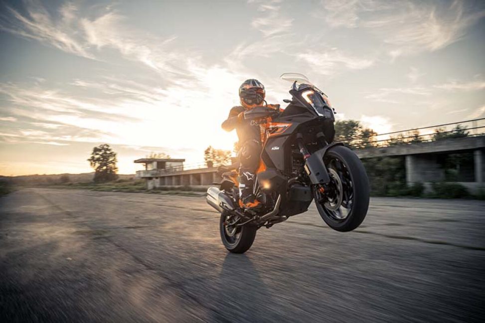 2023 KTM 1290 SUPER ADVENTURE S