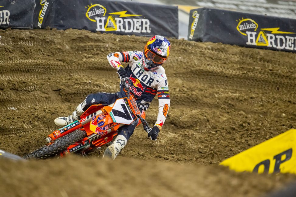 505152_Aaron-Plessinger-KTM-450-SX-F-Detroit-SX-2023-008_10th-Rd.-Supercross-2023-Detroit_-MI
