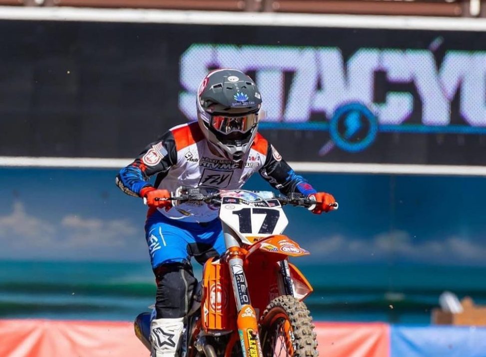 Captura de pantalla 2022-01-24 a las 6.36.51