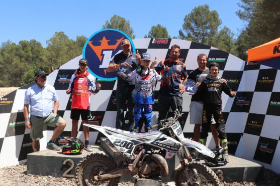 EMX85-podium-1024x683