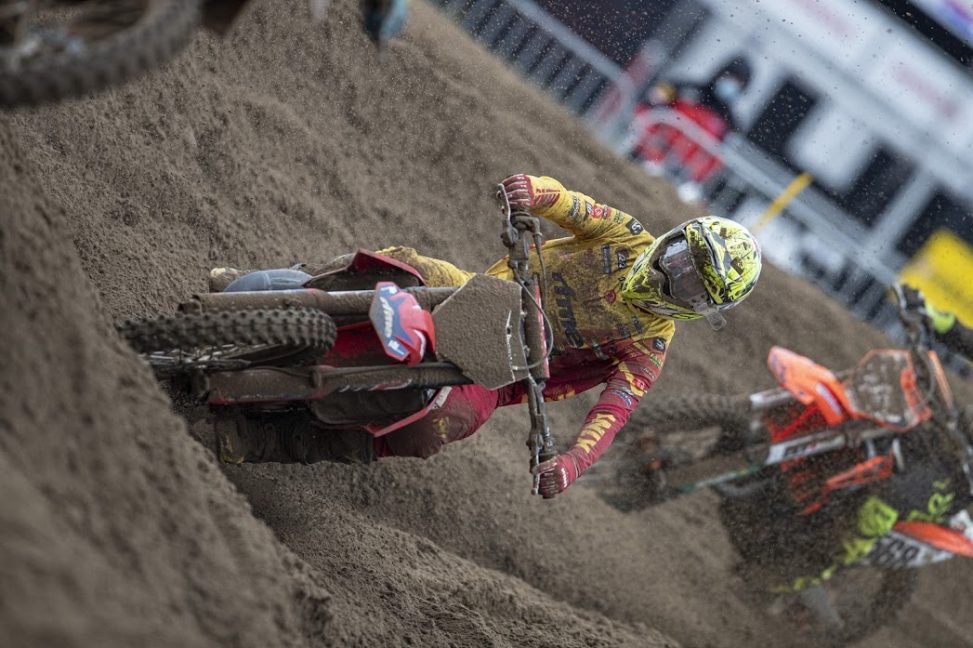 Farres_MXGP_14-Limburg_2020_JPA_AP4I3110