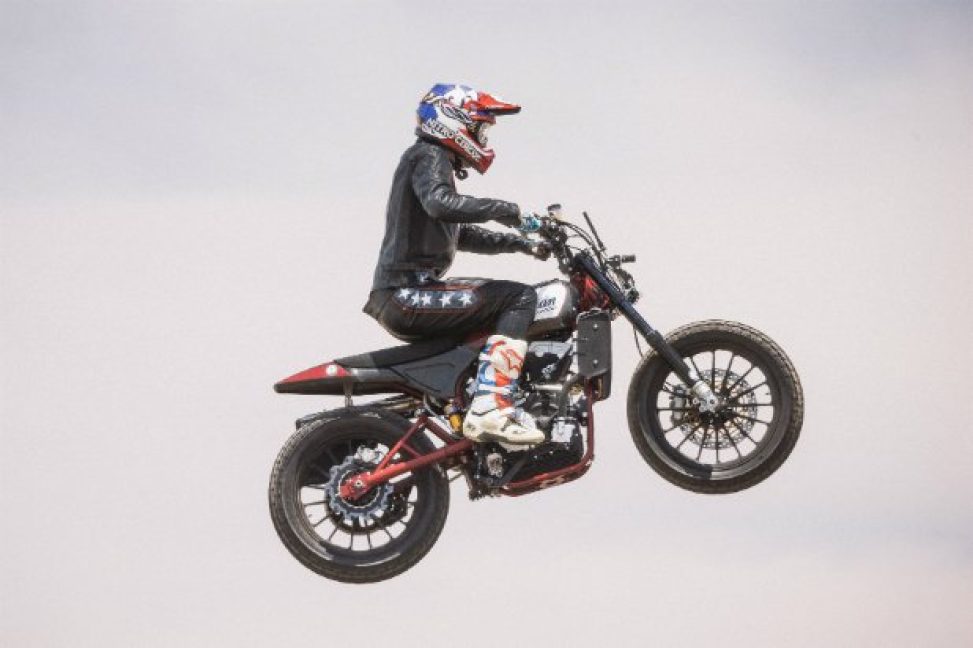 Travis-Pastrana-Evel-Live