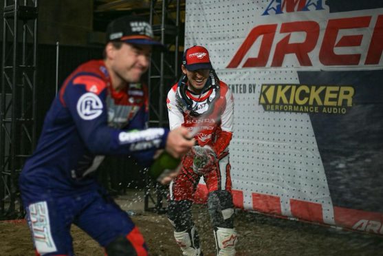 arenacross rd1podium