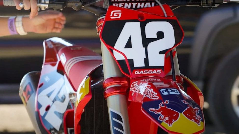 Compressed by jpeg-recompress