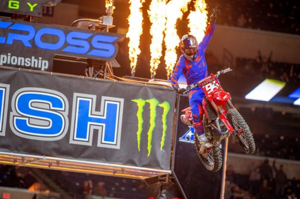 CREATOR: gd-jpeg v1.0 (using IJG JPEG v62), quality = 75